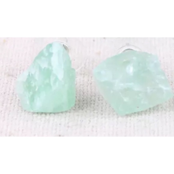 Raw Natural Crystal  Point Stud Earrings - Picture 3 of 11